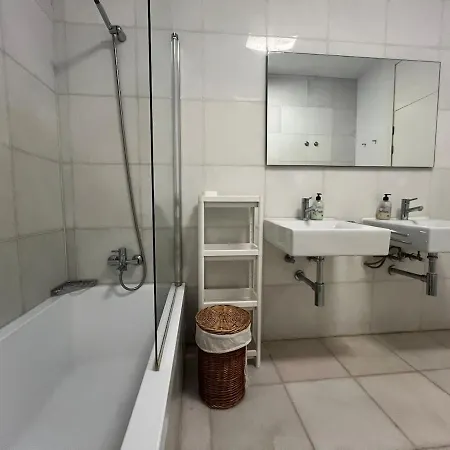 Apartamento Luxury In Bahia Del Duque By Altamarhomes