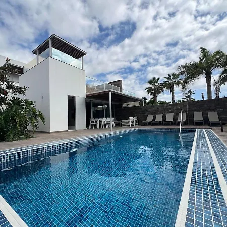 Luxury In Bahia Del Duque By Altamarhomes אדחה