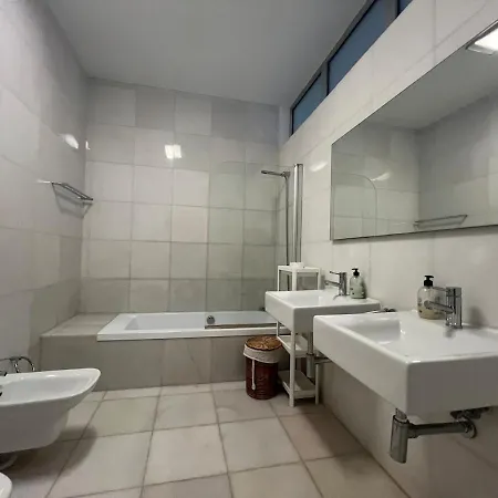 Appartement Luxury In Bahia Del Duque By Altamarhomes