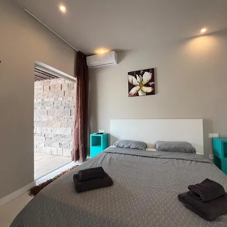 Luxury In Bahia Del Duque By Altamarhomes * Адехе