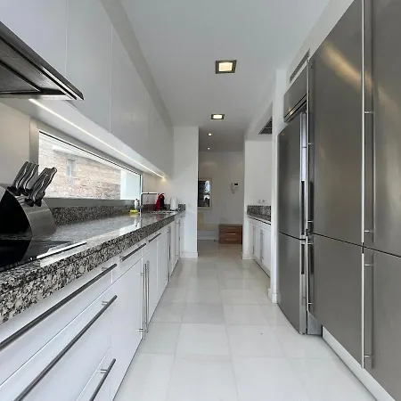 Luxury In Bahia Del Duque By Altamarhomes