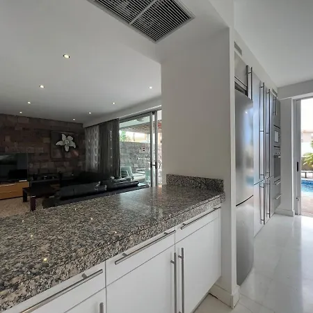 Appartement Luxury In Bahia Del Duque By Altamarhomes *