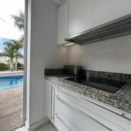 Luxury In Bahia Del Duque By Altamarhomes * Адехе