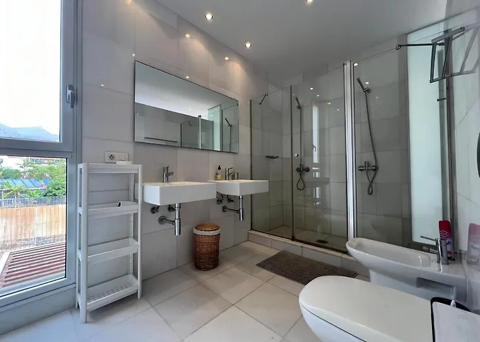公寓 Luxury In Bahia Del Duque By Altamarhomes