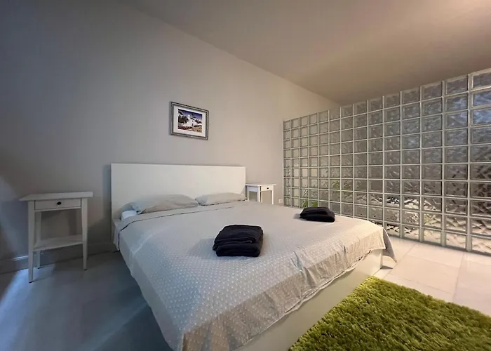 Apartment Luxury In Bahia Del Duque By Altamarhomes *