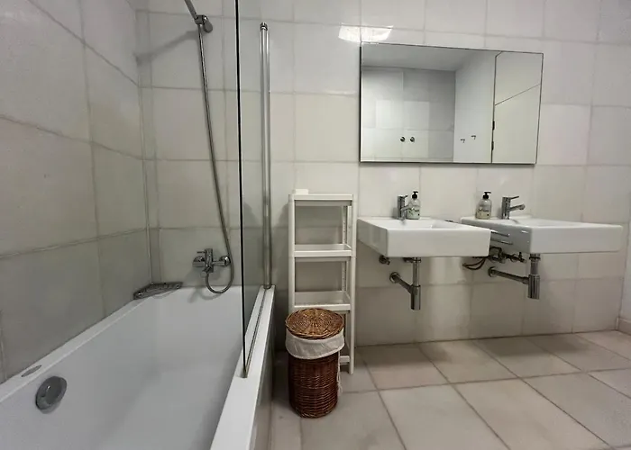 公寓 Luxury In Bahia Del Duque By Altamarhomes